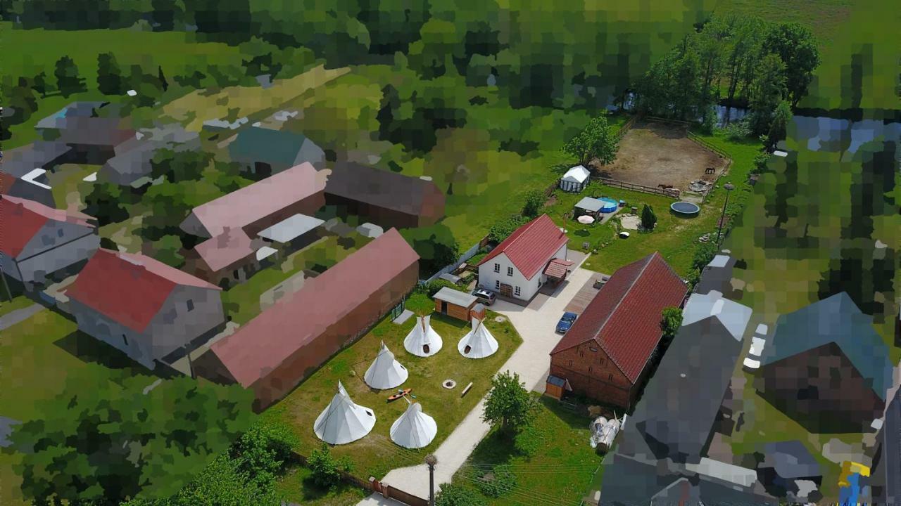 Kuckunniwi Tipidorf Hotel Tauche Ngoại thất bức ảnh